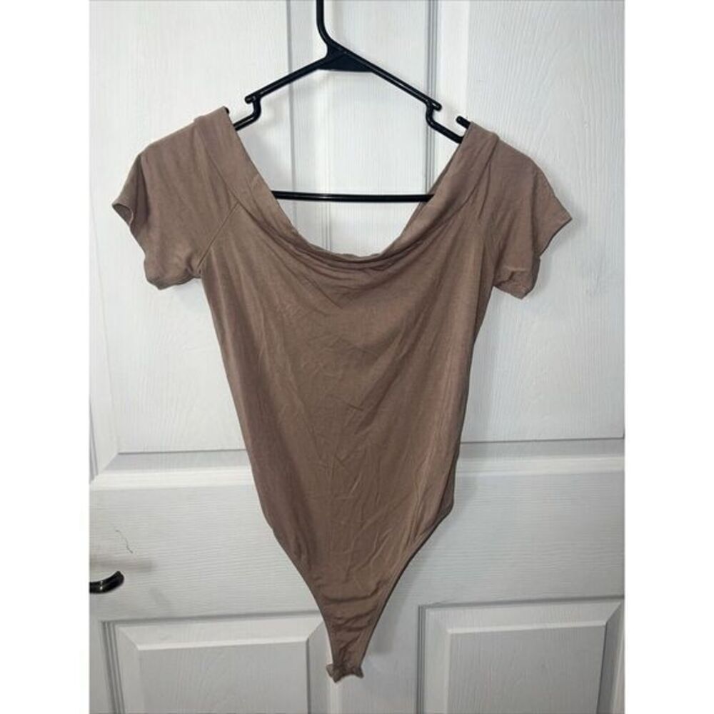 Lulus Womens Sexy Open Back  Scoop Neck‎ Thong Bodysuit Tan/Brown Size Medium